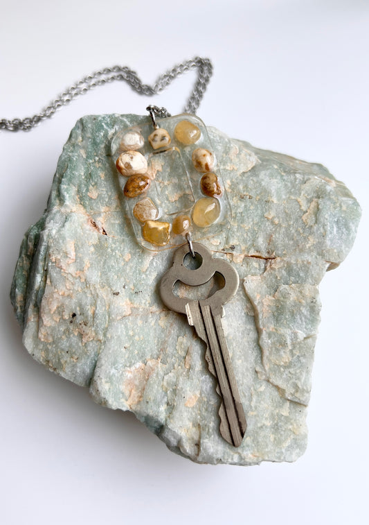 Oregon Agate & Chalcedony in Resin with Vintage Key Pendant Necklace